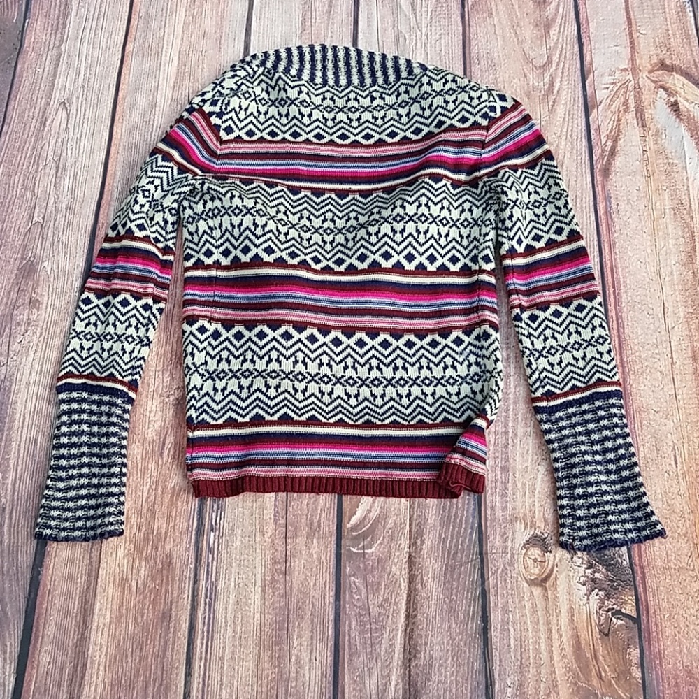 Sweater - Picture 3 of 5